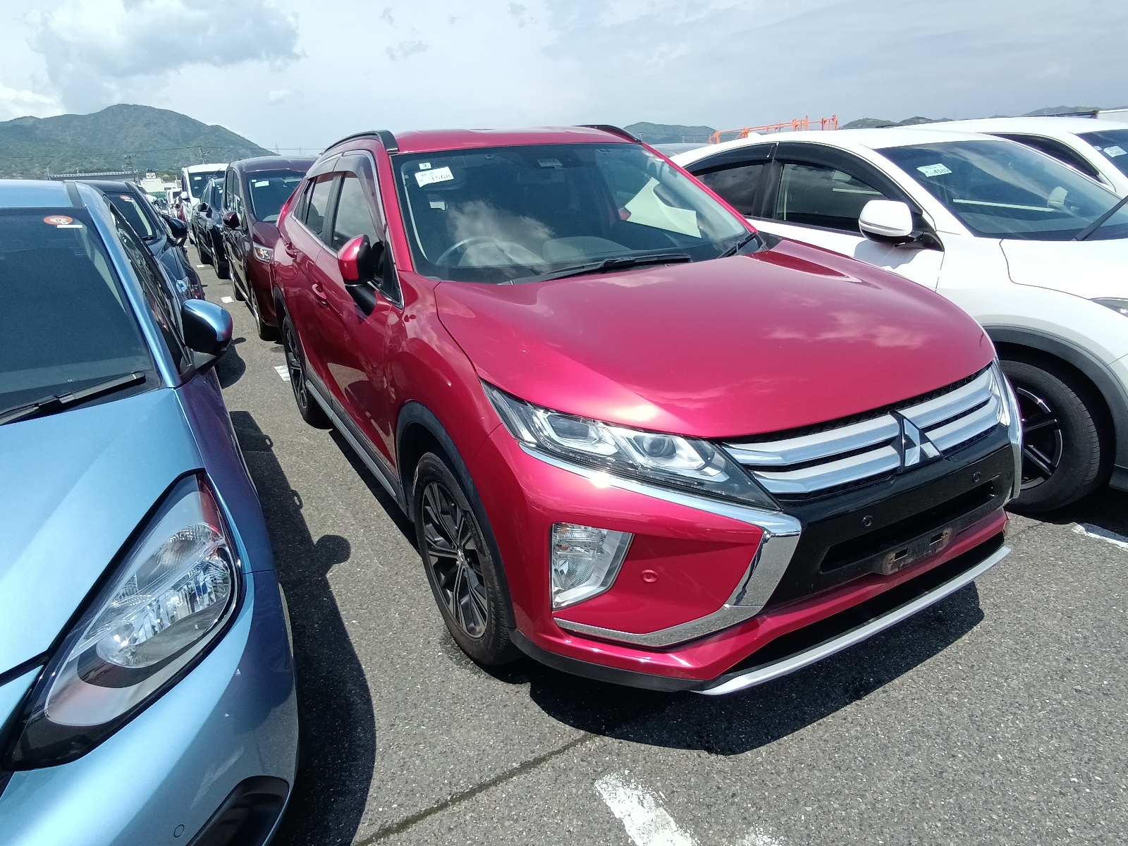MITSUBISHI ECLIPSE CROSS