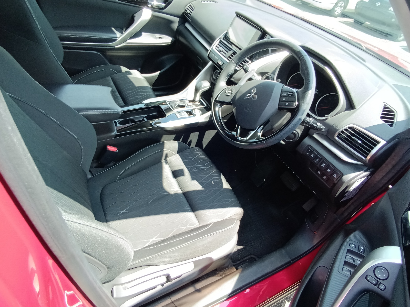 MITSUBISHI ECLIPSE CROSS