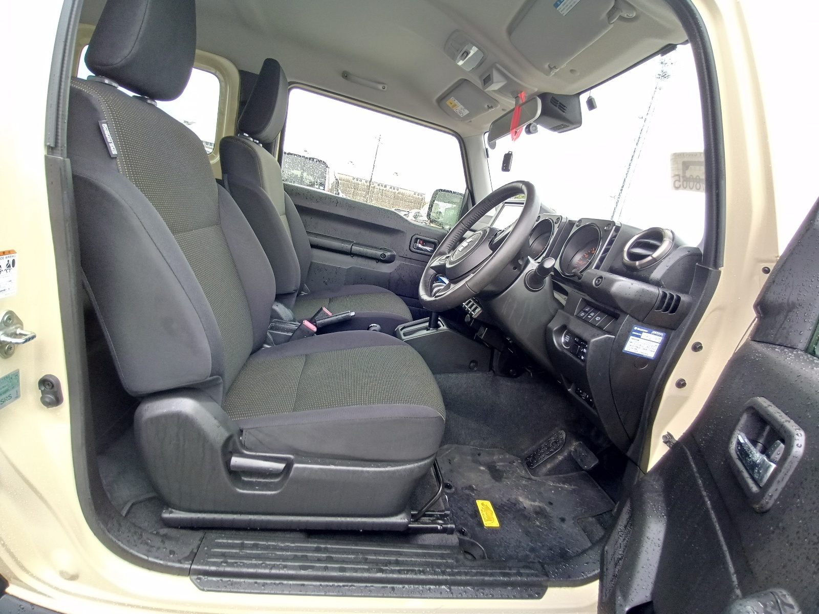 SUZUKI JIMNY SIERRA