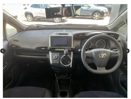 TOYOTA WISH