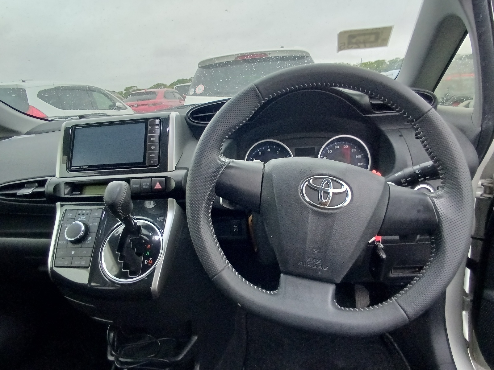 TOYOTA WISH