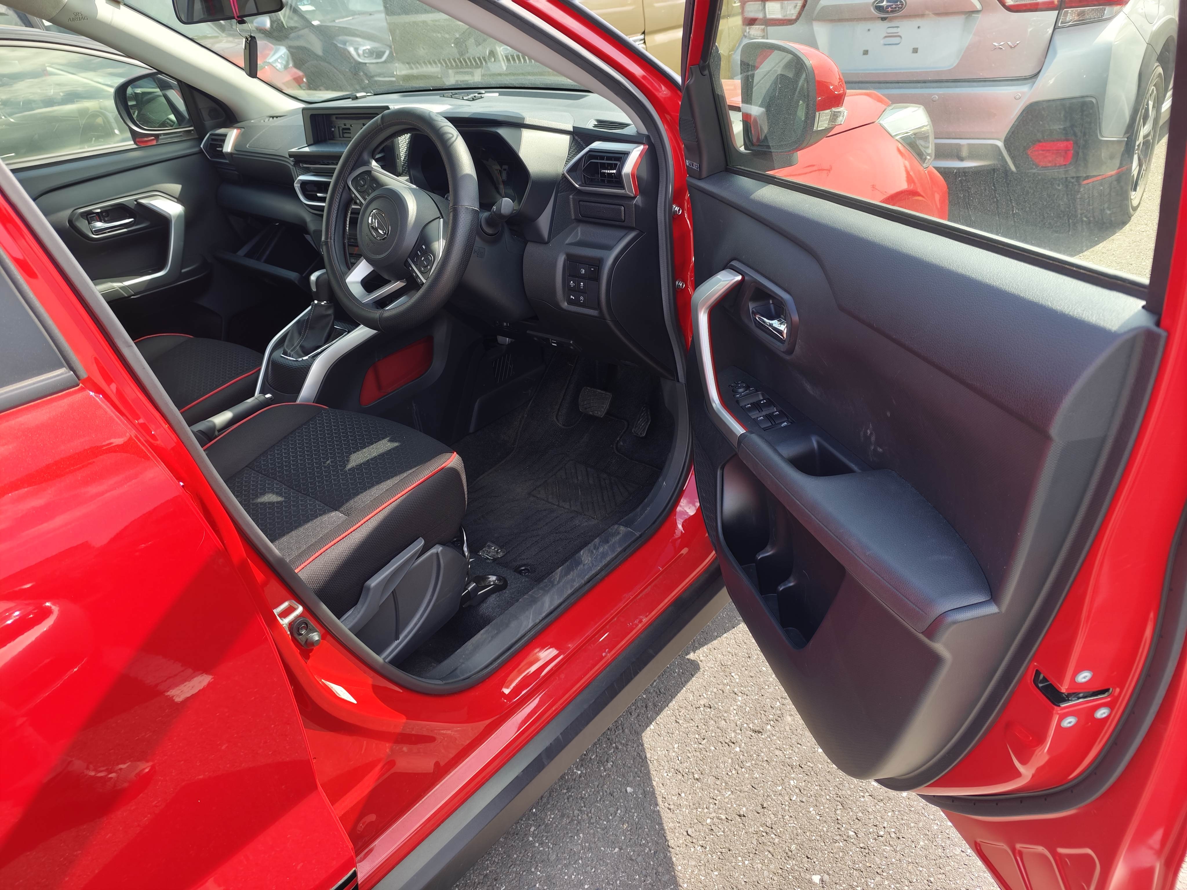DAIHATSU ROCKY