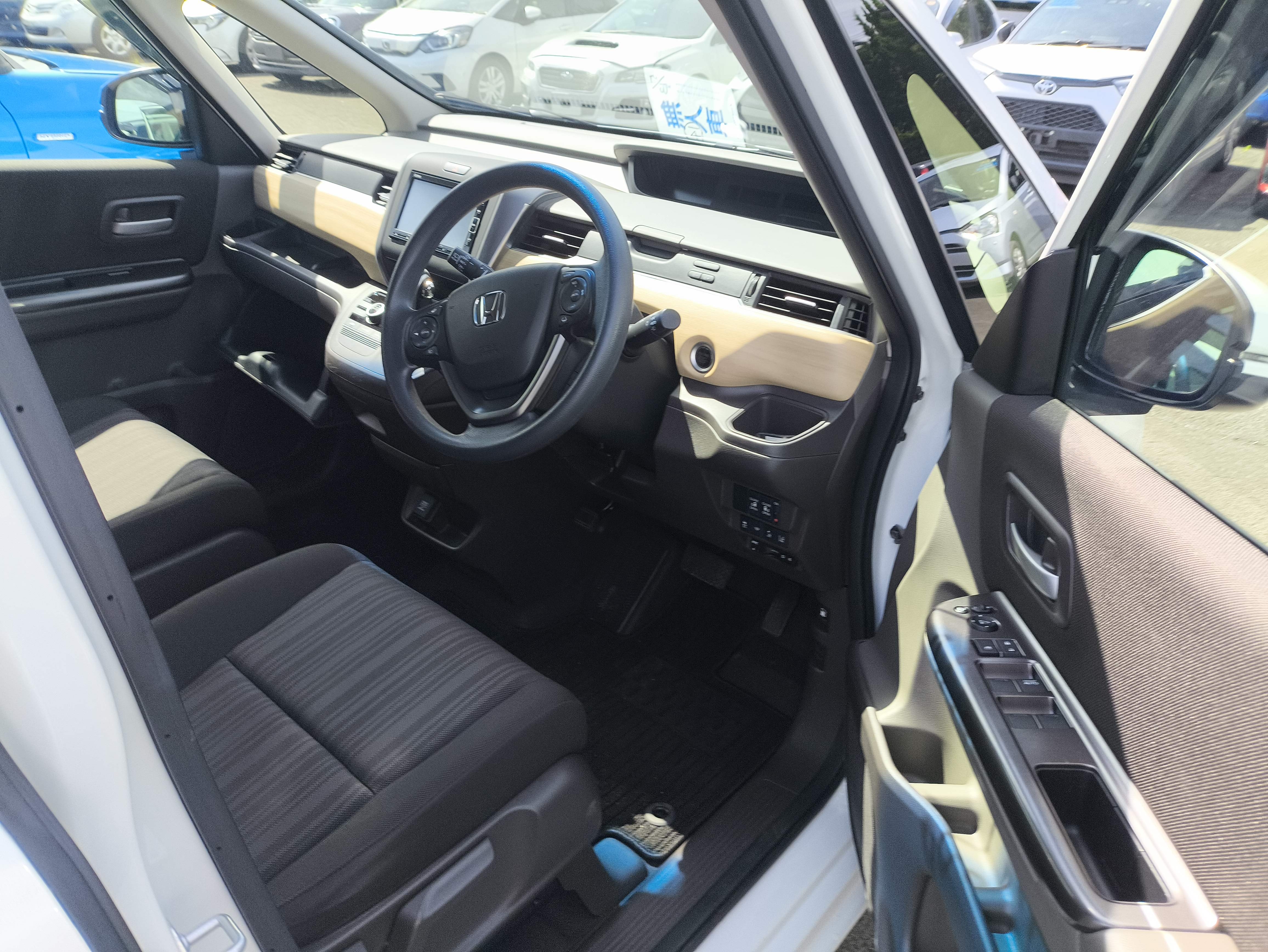 HONDA FREED