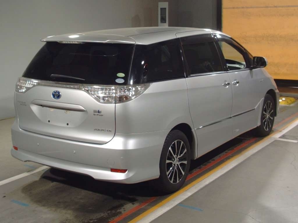 Toyota Estima Hybrid 2012